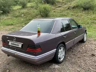 Mercedes-Benz E-Class, 1994