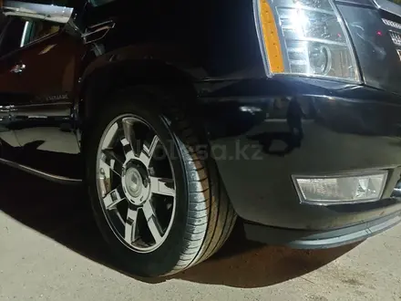 Cadillac Escalade 2006 года за 8 700 000 тг. в Нур-Султан (Астана) – фото 6