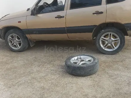 Chevrolet Niva 2005 года за 800 000 тг. в Актау