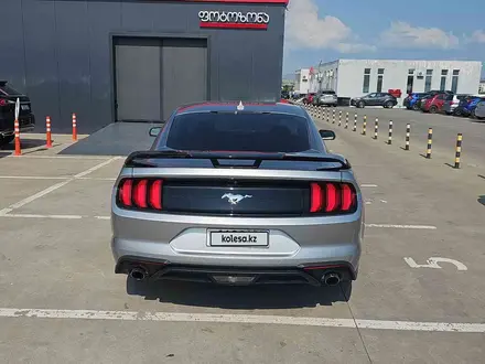 Ford Mustang 2021 года за 11 800 000 тг. в Алматы – фото 5