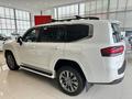 Toyota Land Cruiser Luxe 2023 годаүшін56 450 000 тг. в Актобе – фото 6