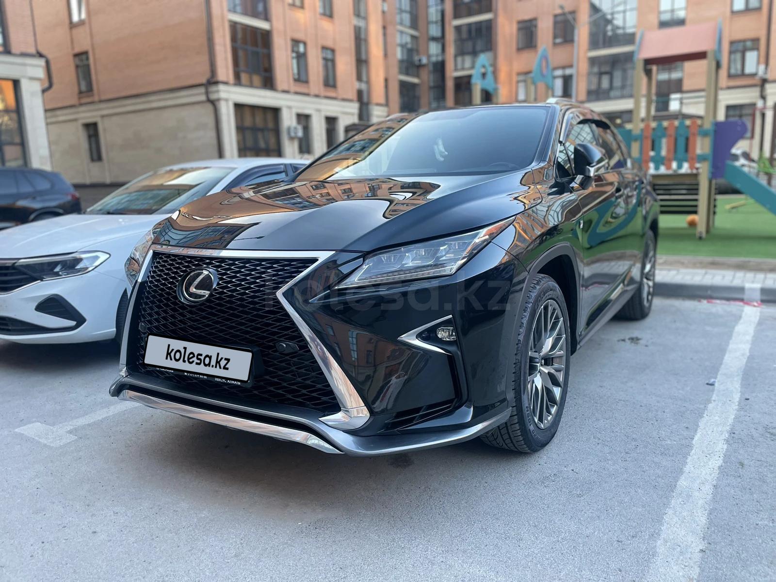 Lexus RX 200t 2018 г.