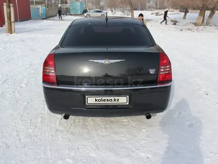 Chrysler 300C 2008 года за 5 600 000 тг. в Алматы – фото 10
