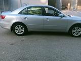 Hyundai Sonata 2010 года за 3 500 000 тг. в Алматы – фото 3