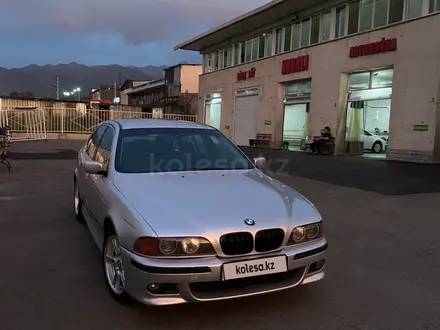 BMW 528 1999 года за 2 900 000 тг. в Алматы – фото 9