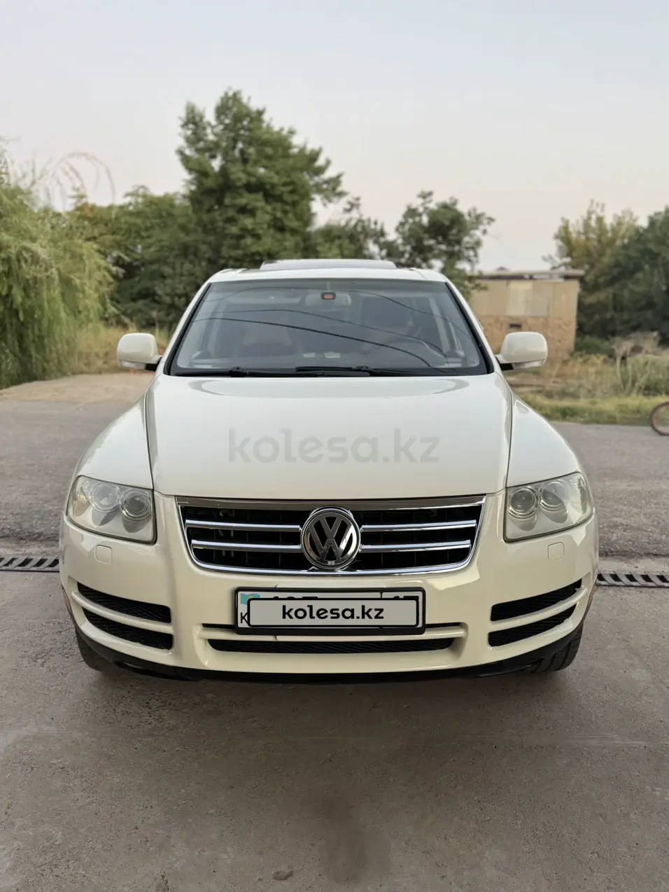 Volkswagen Touareg, 2004