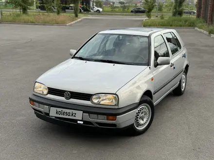 Volkswagen Golf 1993 года за 2 150 000 тг. в Алматы