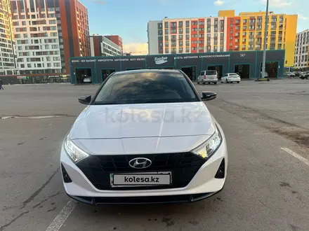 Hyundai i20 2023 годаүшін9 500 000 тг. в Астана – фото 5