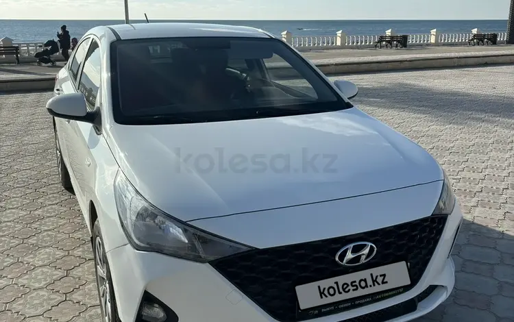 Hyundai Accent 2020 года за 5 975 313 тг. в Актау