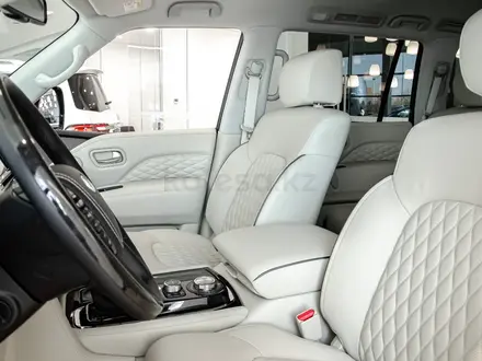 Infiniti QX80 Luxe 2021 года за 54 500 000 тг. в Актобе – фото 24