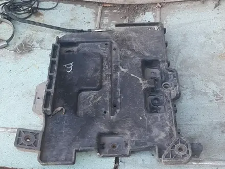 Площадка под акамулятор в оригинале бу за 15 000 тг. в Алматы