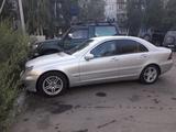 Mercedes-Benz C 240 2000 годаүшін3 200 000 тг. в Усть-Каменогорск – фото 2