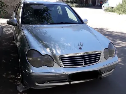 Mercedes-Benz C 240 2000 года за 3 800 000 тг. в Усть-Каменогорск