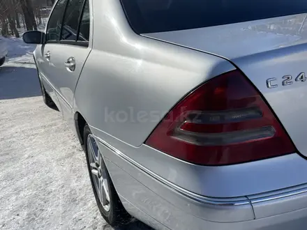 Mercedes-Benz C 240 2000 годаүшін3 200 000 тг. в Усть-Каменогорск – фото 9