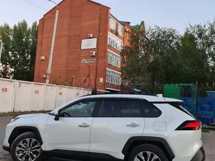 Toyota RAV4 2021 года за 23 000 000 тг. в Уральск – фото 7