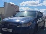 Toyota Camry 2004 годаүшін4 900 000 тг. в Петропавловск – фото 2