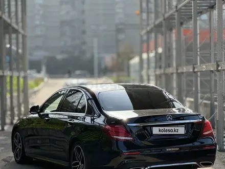 Mercedes-Benz E 200 2019 года за 16 500 000 тг. в Алматы – фото 4