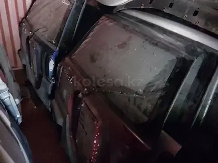 Крышка багажника за 95 000 тг. в Алматы – фото 2