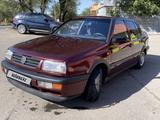 Volkswagen Vento 1992 года за 1 600 000 тг. в Алматы – фото 4