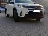 Toyota Highlander 2015 годаүшін11 500 000 тг. в Актау – фото 3