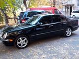 Mercedes-Benz E 320 2001 годаүшін5 300 000 тг. в Актау – фото 2