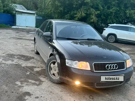 Audi A4 2003 года за 2 600 000 тг. в Астана – фото 2