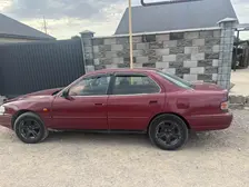 Toyota Camry, 1993