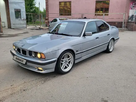 BMW 525 1994 года за 3 500 000 тг. в Алматы – фото 4