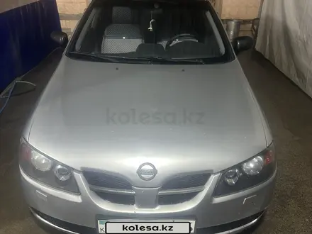 Nissan Almera 2002 года за 2 200 000 тг. в Атырау – фото 3