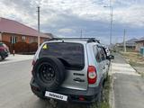 Chevrolet Niva 2015 годаүшін2 500 000 тг. в Атырау – фото 3