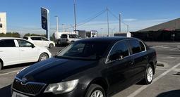 Skoda Superb 2014 года за 5 500 000 тг. в Алматы – фото 4