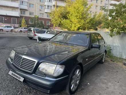 Mercedes-Benz S 320 1997 года за 4 500 000 тг. в Астана – фото 2