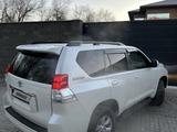 Toyota Land Cruiser Prado 2012 годаүшін16 200 000 тг. в Уральск – фото 4