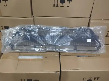 Решетка в бампер amg Мерседес GL X166 за 100 000 тг. в Алматы
