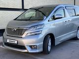 Toyota Vellfire 2010 года за 8 800 000 тг. в Алматы