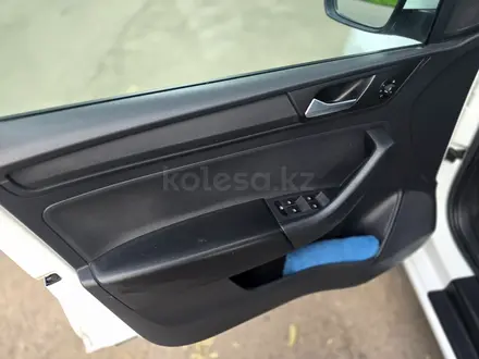 Volkswagen Polo 2021 года за 6 400 000 тг. в Алматы – фото 15