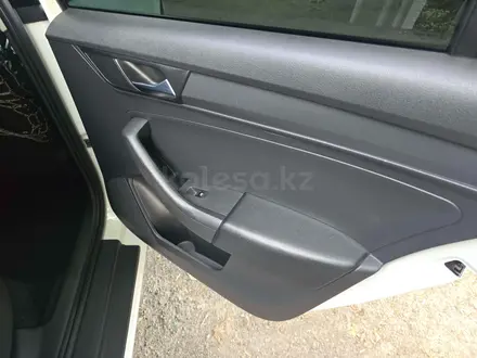 Volkswagen Polo 2021 года за 6 400 000 тг. в Алматы – фото 21