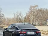 Toyota Camry 2021 года за 13 500 000 тг. в Алматы – фото 4