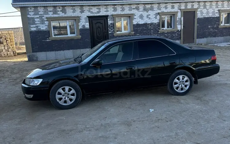 Toyota Camry 2000 года за 3 850 000 тг. в Актау