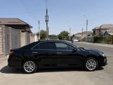 Toyota Camry 2018 года за 13 500 000 тг. в Тараз