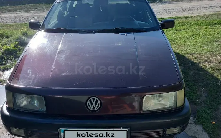Volkswagen Passat 1992 годаүшін1 100 000 тг. в Новая Бухтарма