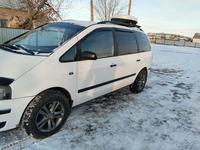 Volkswagen Sharan 2000 года за 3 500 000 тг. в Уральск