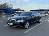 Mercedes-Benz S 350 2012 годаfor15 500 000 тг. в Алматы