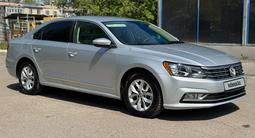 Volkswagen Passat 2016 года за 6 500 000 тг. в Алматы – фото 2