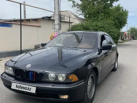 BMW 523 1998 года за 2 700 000 тг. в Шымкент – фото 2