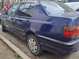 Volkswagen Vento 1994 года за 850 500 тг. в Алматы – фото 4