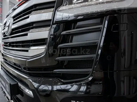 Toyota Land Cruiser Premium+ 2024 года за 73 790 000 тг. в Караганда – фото 12