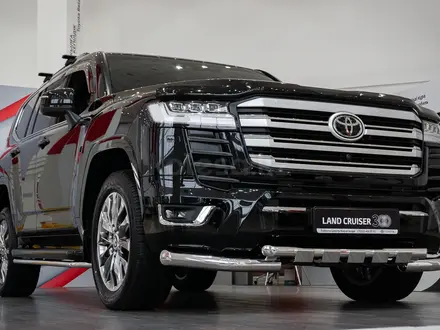 Toyota Land Cruiser Premium+ 2024 года за 73 790 000 тг. в Караганда – фото 3