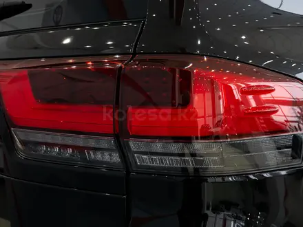 Toyota Land Cruiser Premium+ 2024 года за 73 790 000 тг. в Караганда – фото 23
