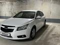 Chevrolet Cruze 2012 года за 3 800 000 тг. в Астана – фото 3